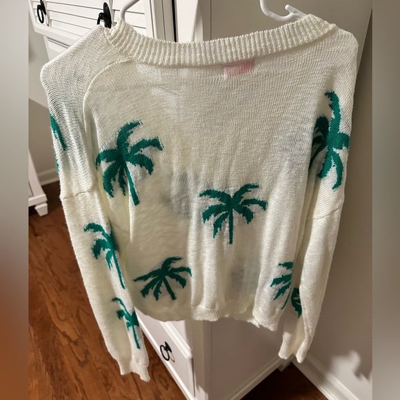 BELOW THE EQUATOR IVORY PALM PRINT SWEATER - Picture 4 of 5